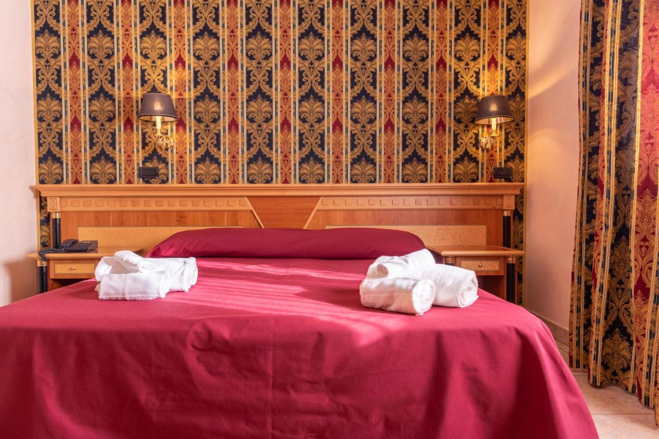 Palace - Alihotels